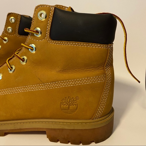 Timberland Boots - Picture 4 of 6
